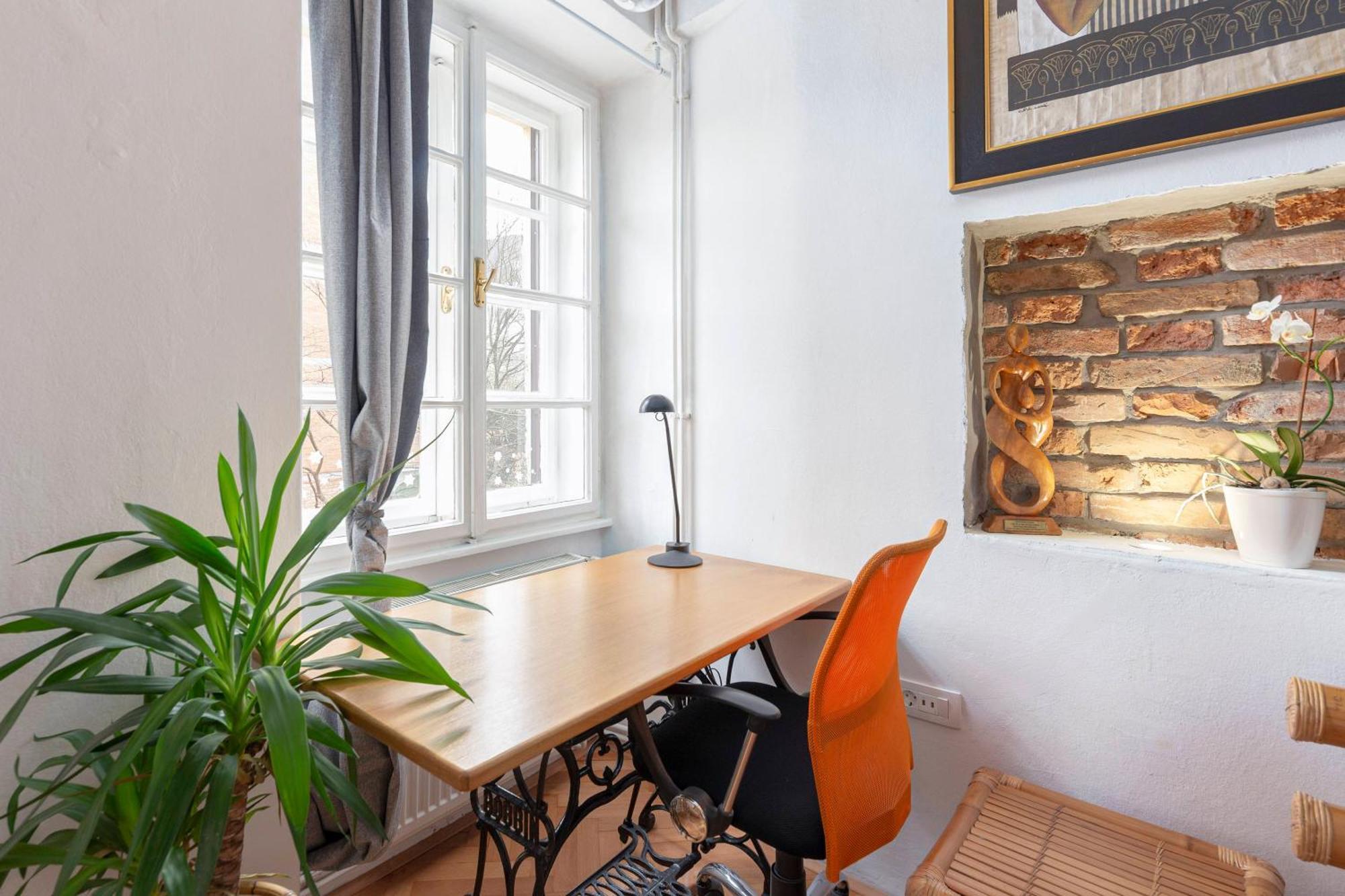Historical Caserne Apartment Ljubljana Bagian luar foto